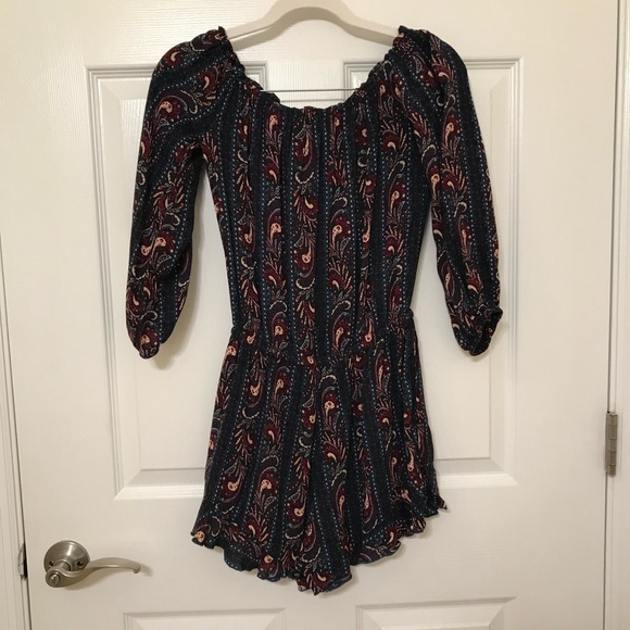 AEO Paisley Off the Shoulder Romper - Picture 5 of 7